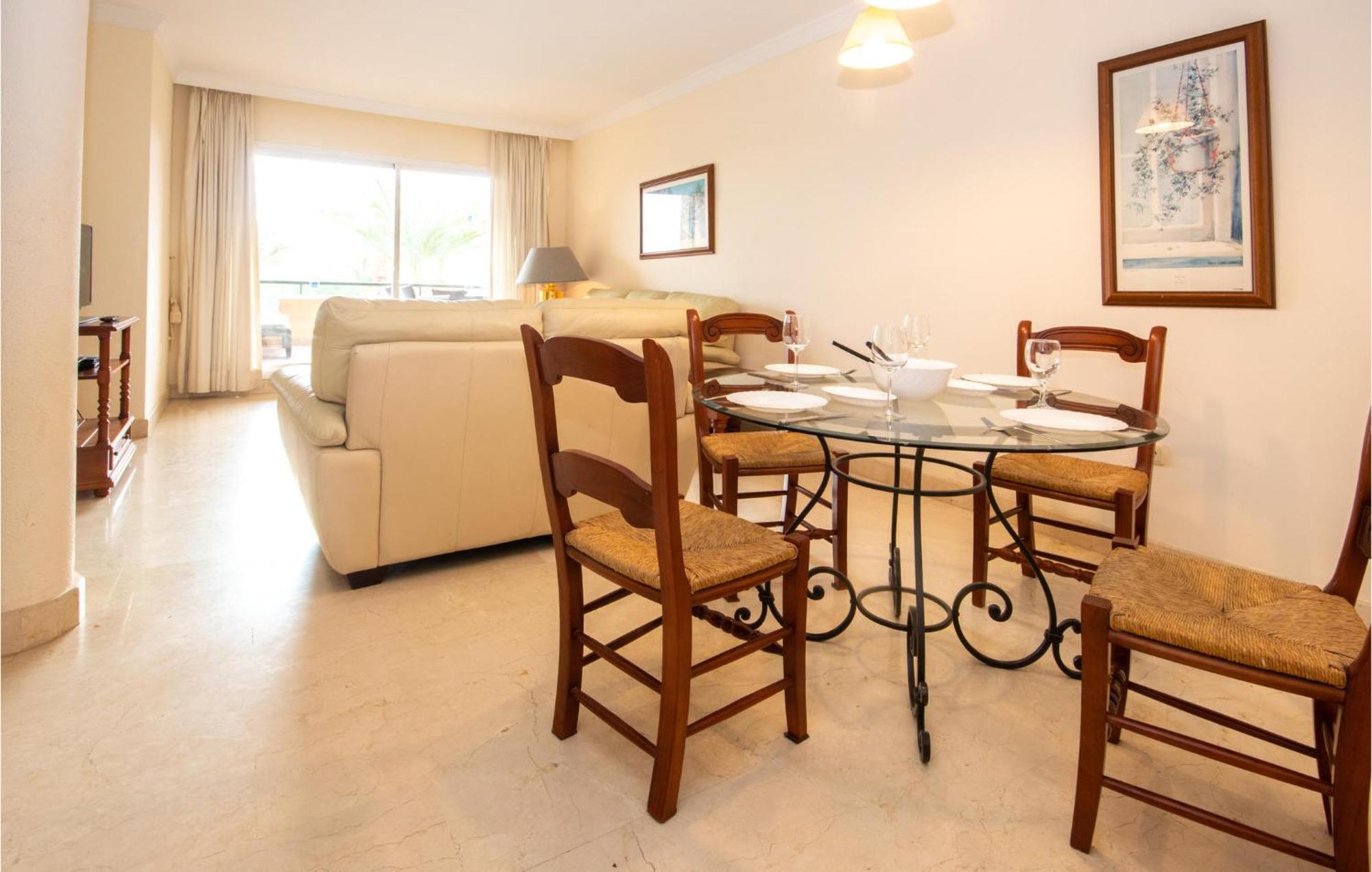 Beautiful Apartment In Marbella-Elviria Екстериор снимка