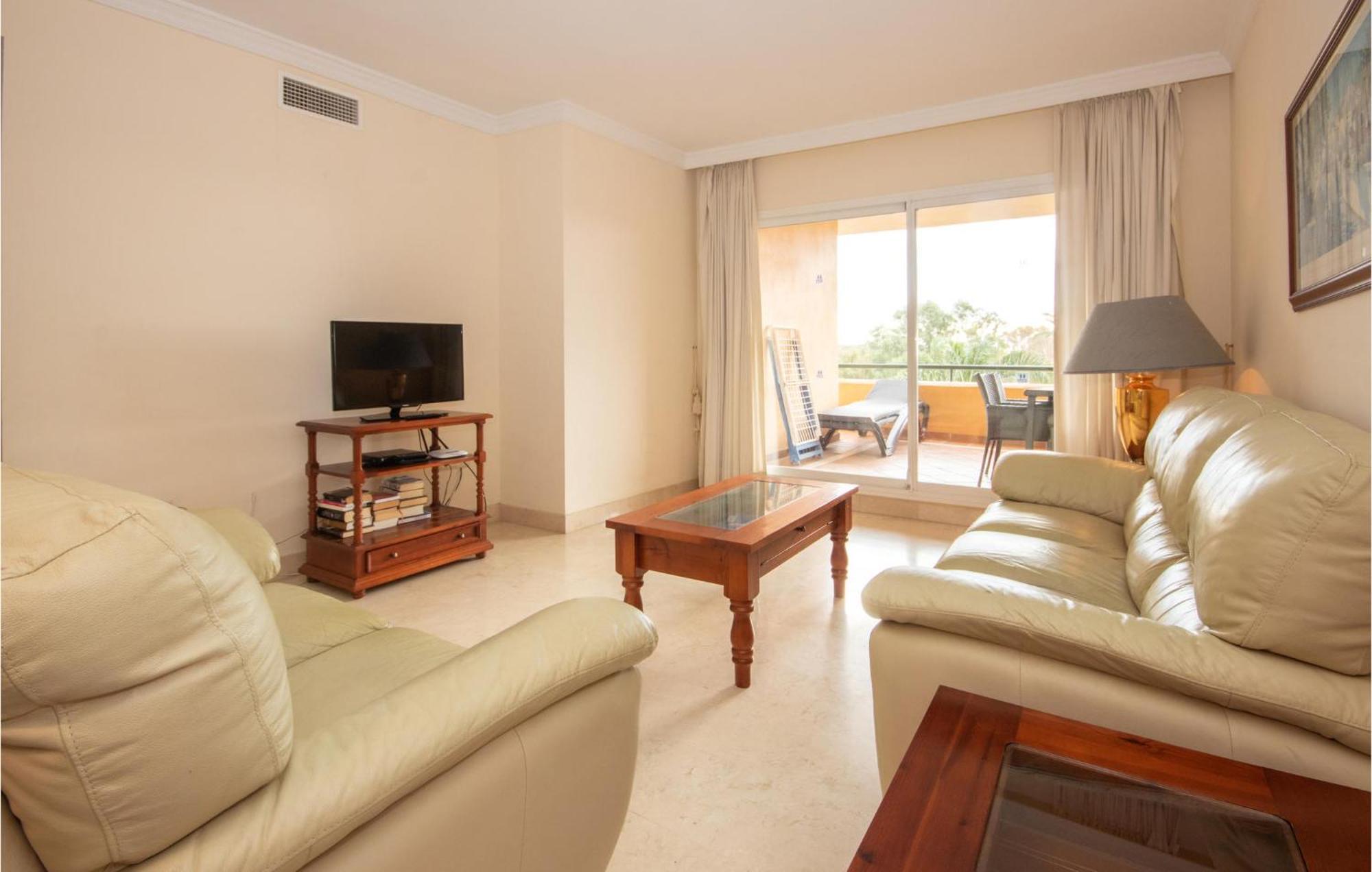 Beautiful Apartment In Marbella-Elviria Екстериор снимка
