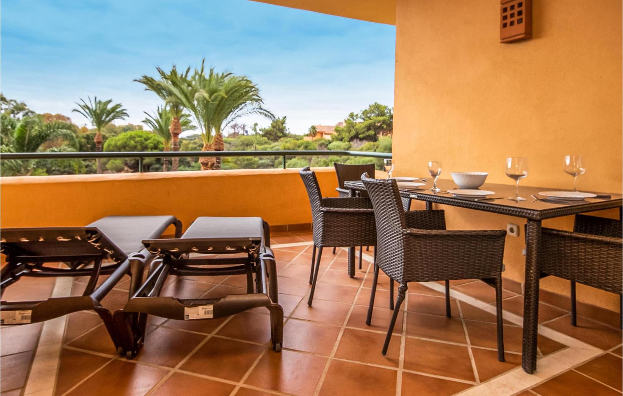 Beautiful Apartment In Marbella-Elviria Екстериор снимка